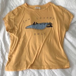Sun Lovers Only Tee